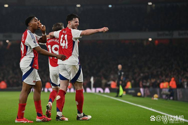 包含阿森纳门将神勇扑救，稳固球队防线的词条