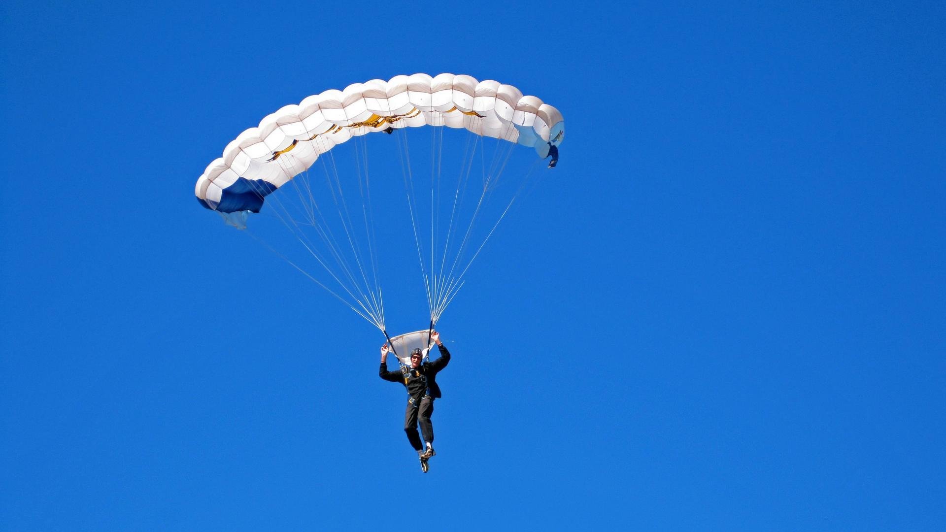 绝杀与救赎，恩比德在热火的烈焰中重生