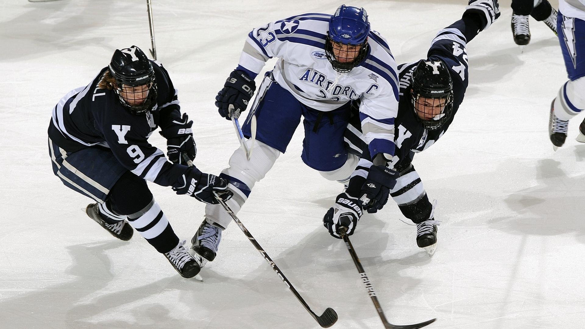 蜂群战术，黄蜂如何以唯一性封锁马刺的冠军之路