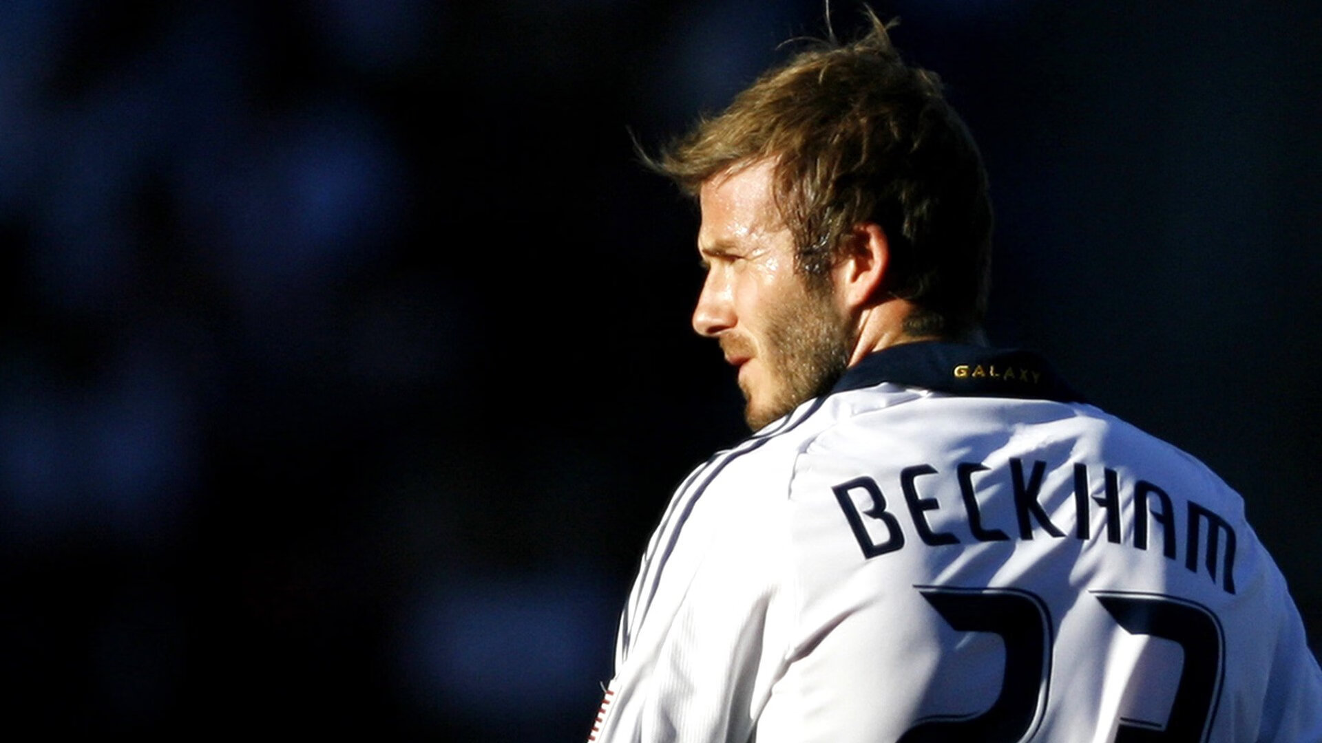 双线战场，湖人提前终结悬念浙江队，武切维奇欧冠淘汰赛接管比赛