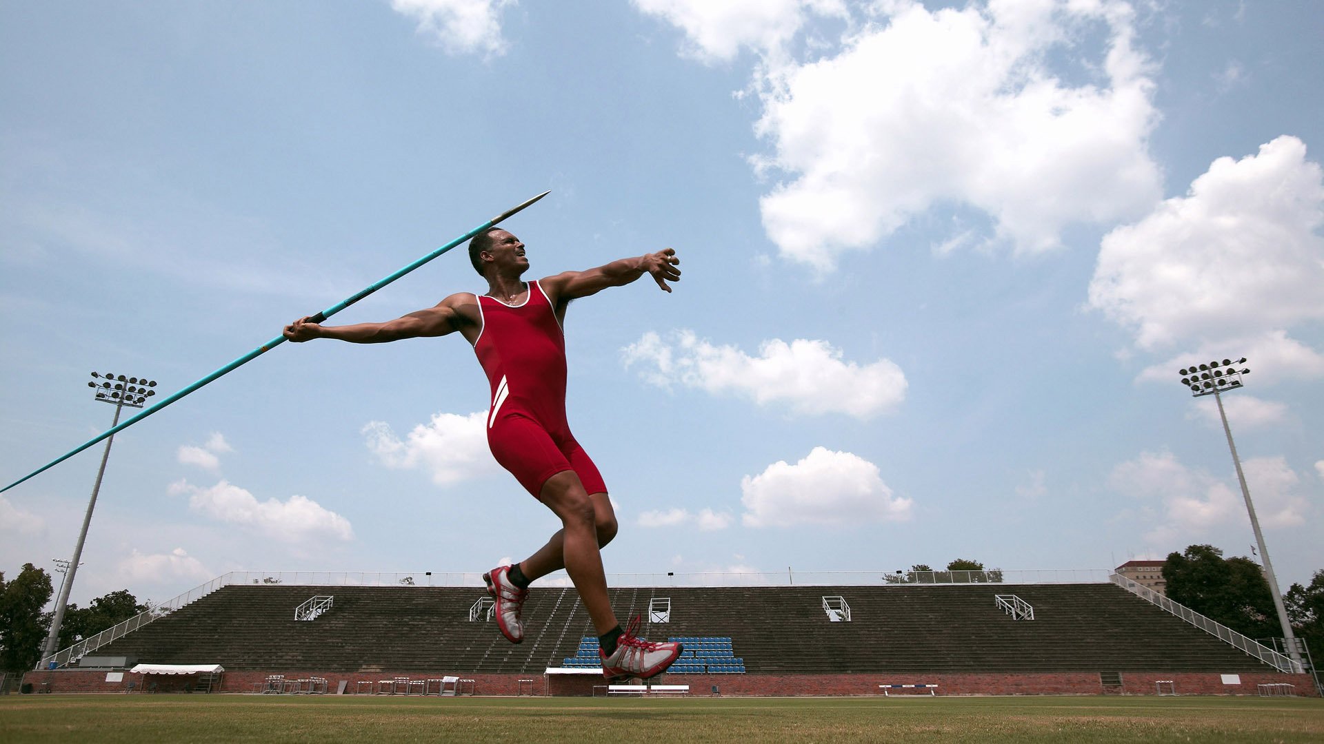 赛道上的精准手术，诺里斯关键制胜，迈凯伦轻取威廉姆斯