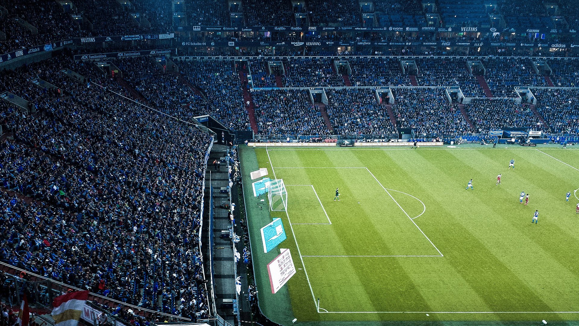 绿茵场上的风暴与羽球场上的烈焰,法国队碾压中国队,李梓嘉状态火热背后的竞技启示