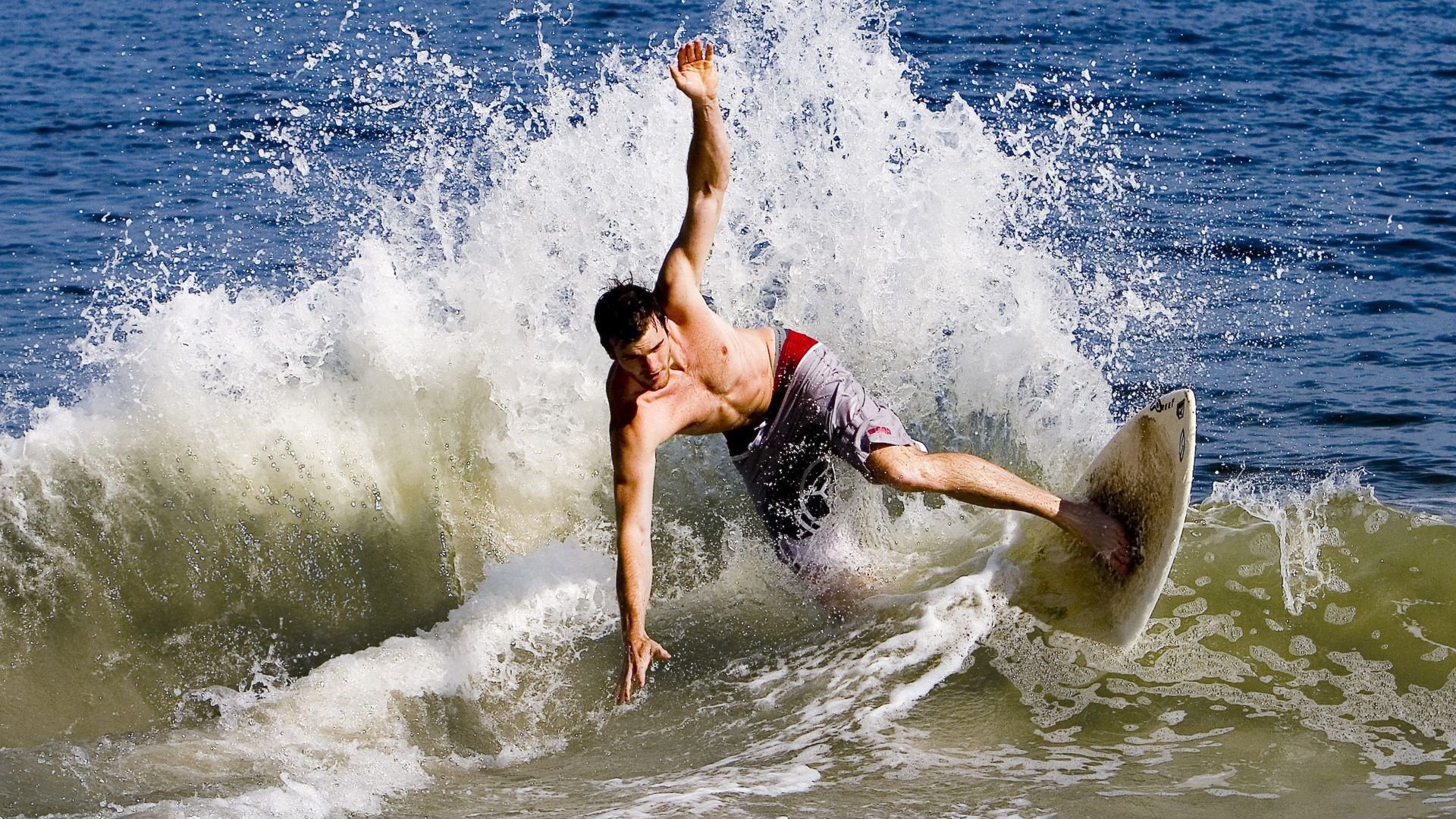 联合杯绝杀年终总决赛，梅德韦杰夫点燃赛场，一场改写历史的冰火对决